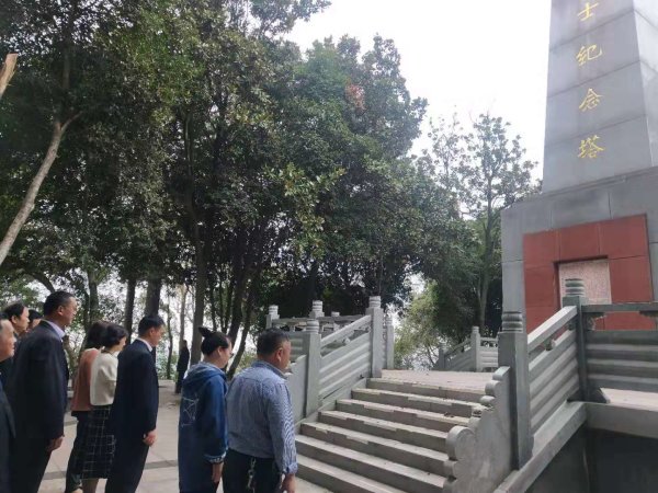 嘉鱼县委统战部.jpg